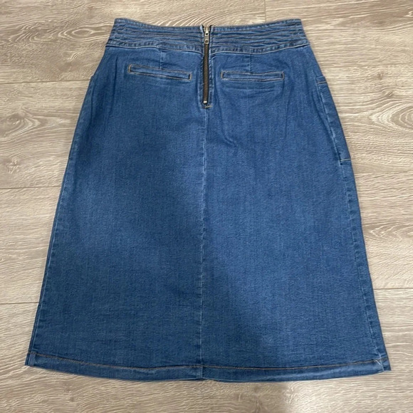 Universal Thread 70’s style high waisted jean skirt with pockets 8 - Picture 14 of 14